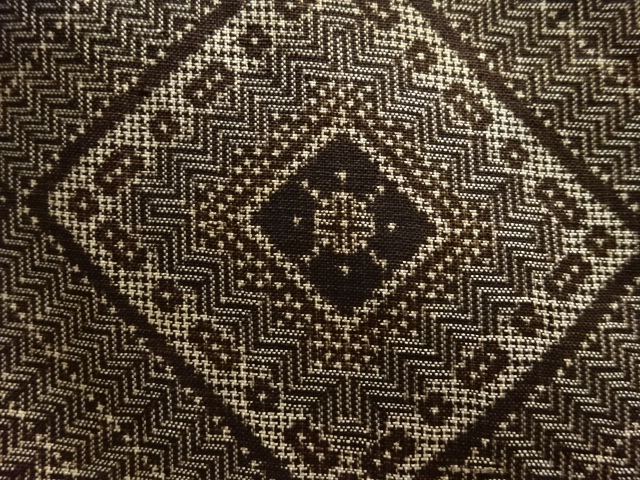 JAPANESE KIMONO / ANTIQUE KIMONO / SILK / DORO OSHIMA TSUMUGI / WOVEN FLOWER